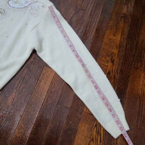 Vintage 90's Ivory Sequin Beaded Mockneck Sweater Medium - Picture 10 of 11